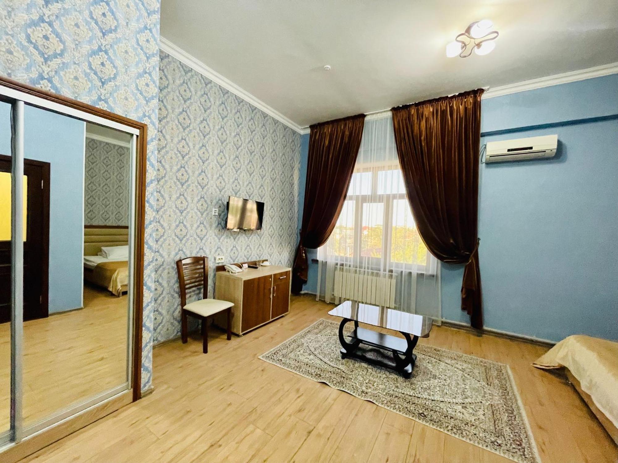 Dostyk Hotel Kîzîlorda Exterior foto