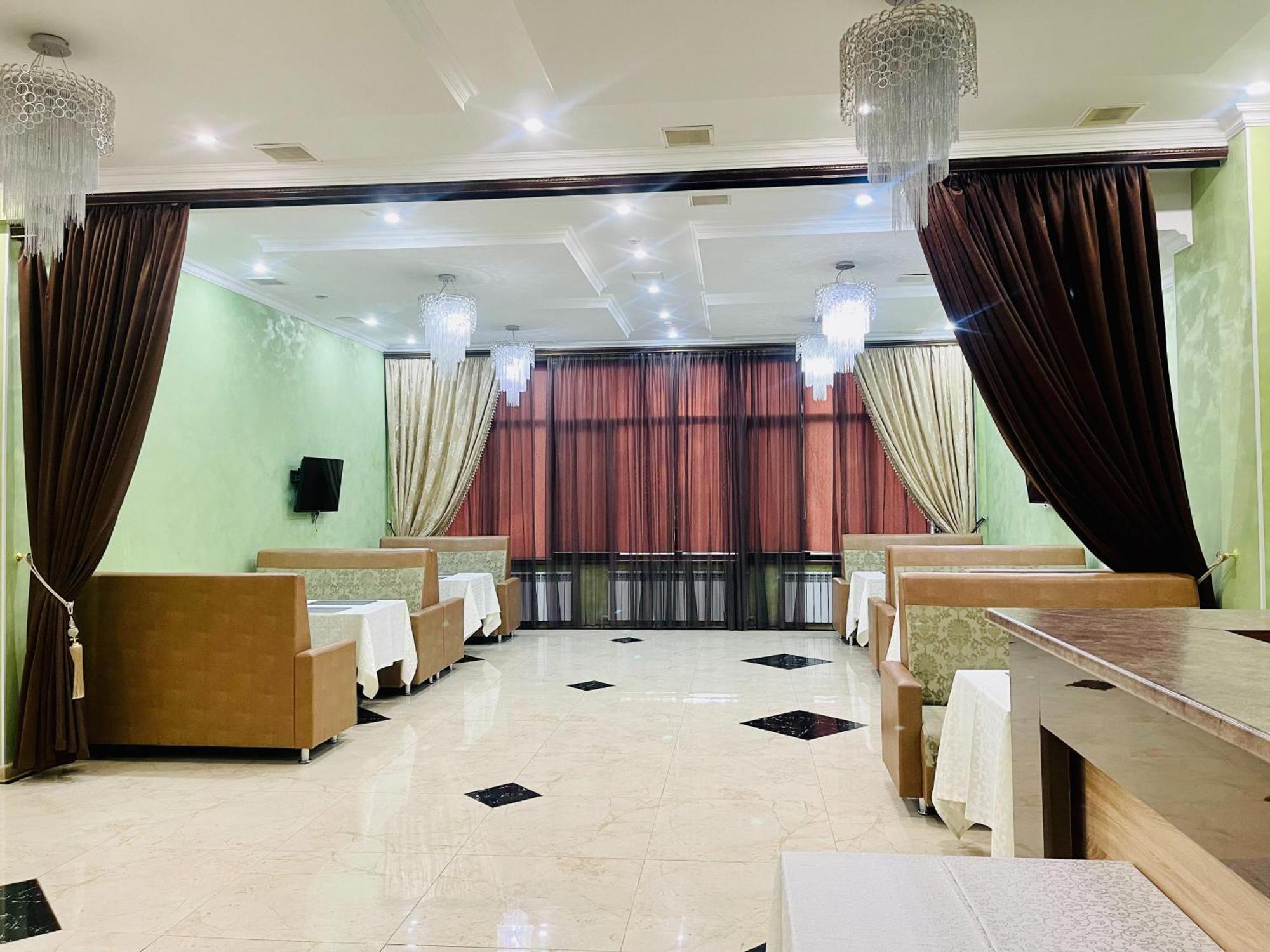 Dostyk Hotel Kîzîlorda Exterior foto