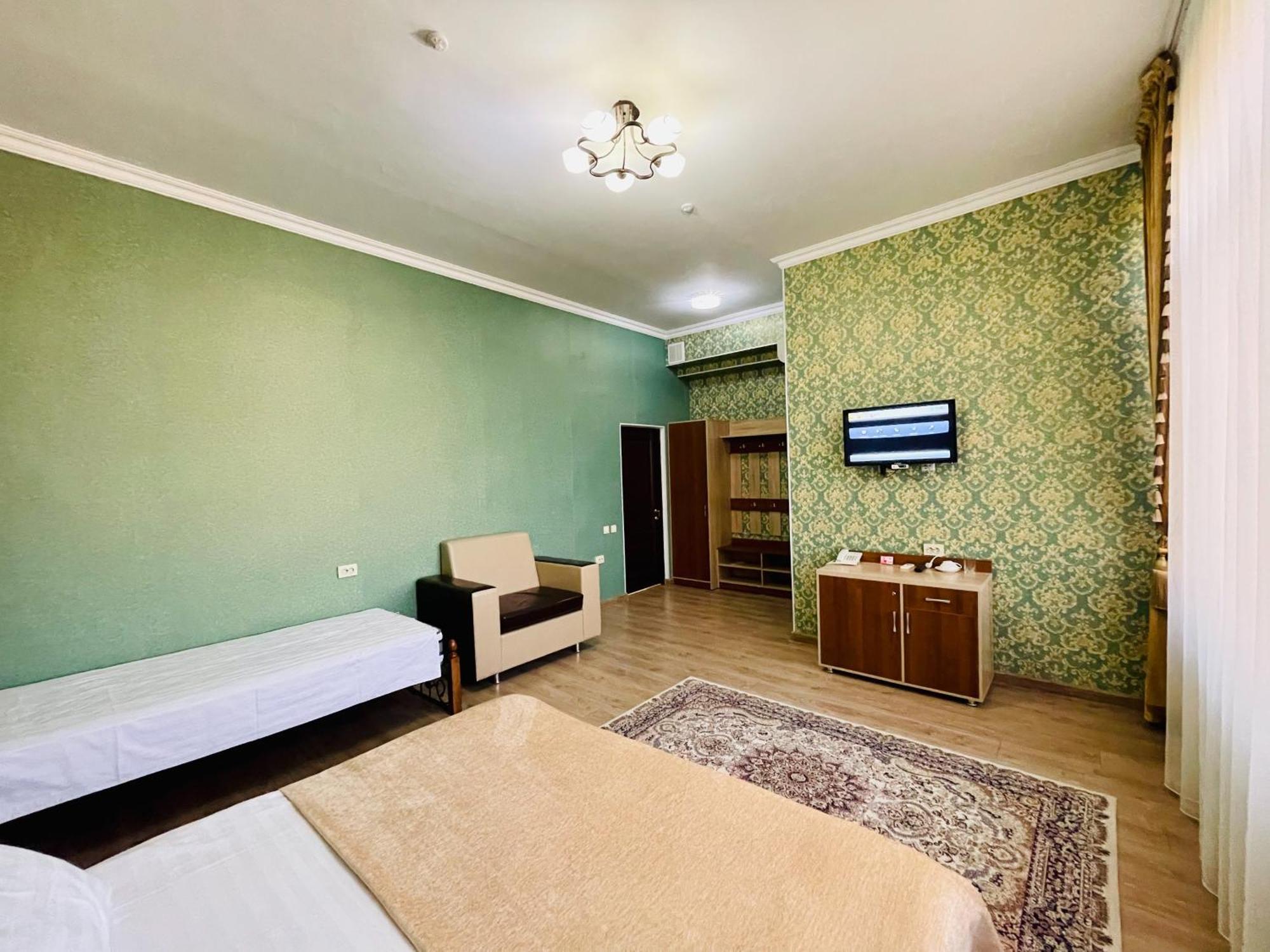Dostyk Hotel Kîzîlorda Exterior foto