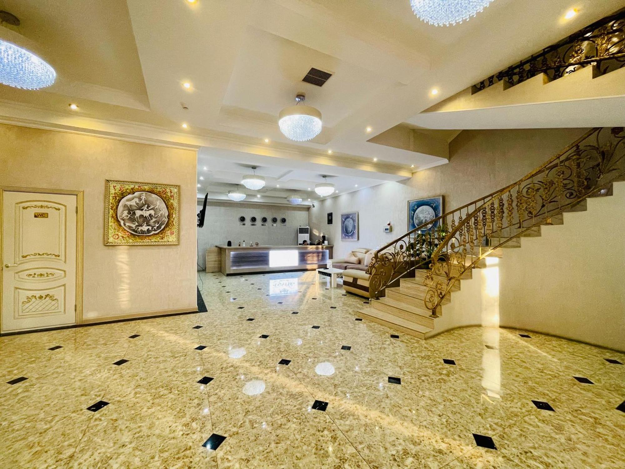 Dostyk Hotel Kîzîlorda Exterior foto