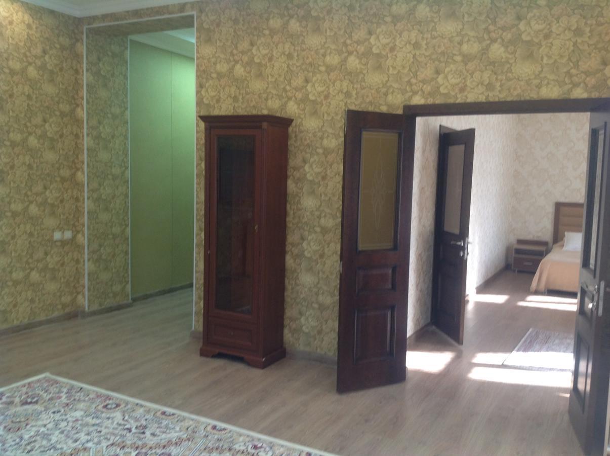 Dostyk Hotel Kîzîlorda Exterior foto