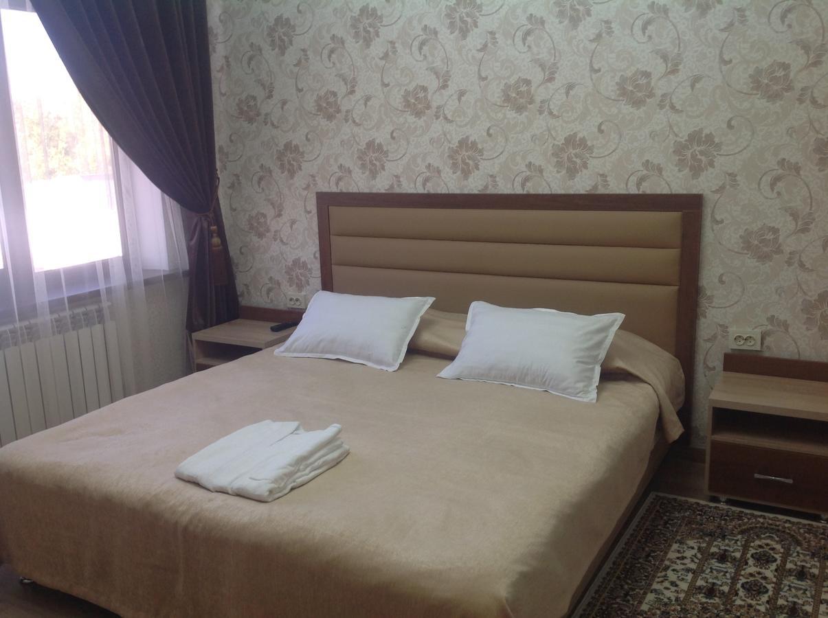 Dostyk Hotel Kîzîlorda Exterior foto